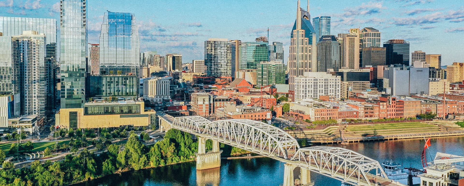 Image of Nashville skyline Hospitality market report q325