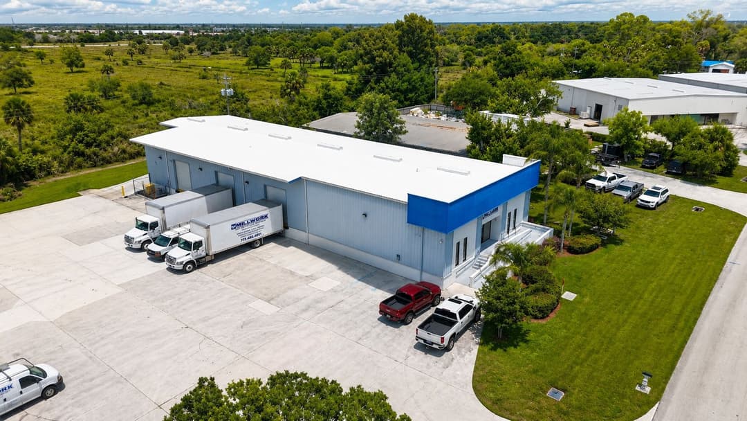 Image of 7328 Commercial Cir Property