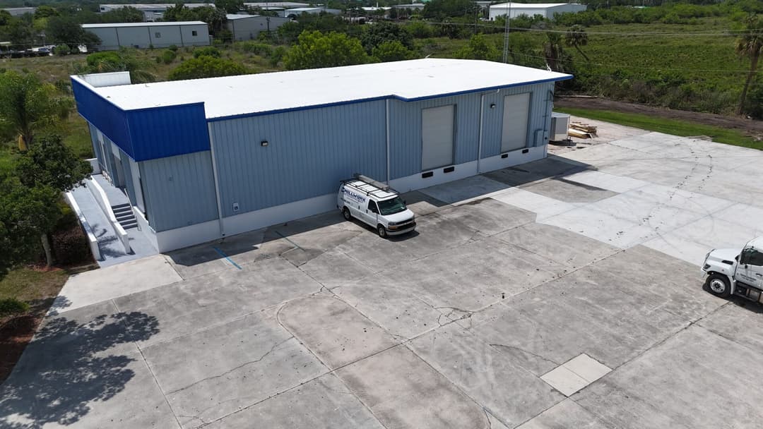 Image of 7332 Commercial Cir Property