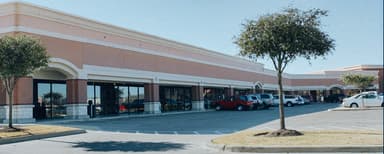 Why Strip Centers Are Gaining Broader Investor Attention image