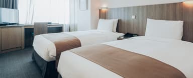 The Growing Divide in Hospitality: Why Aging Economy Hotels Are Losing Ground image